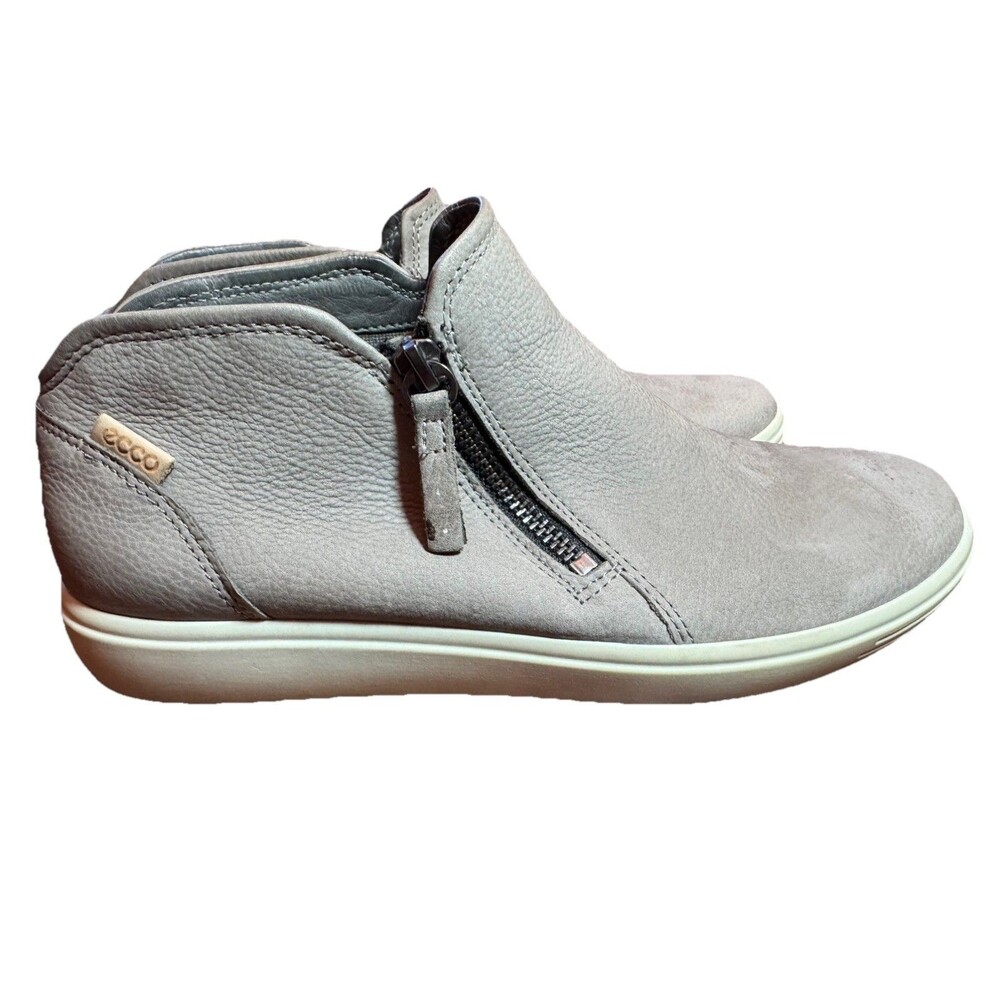 Ecco Women’s Soft 7 GRAY Leather Low Cut Zip Ankle Boots Bootie 9/EU 40 *AS IS*